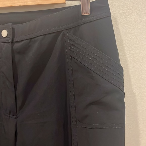 Chico’s Zenergy Black Jogger Pants Size 1 - Picture 2 of 8
